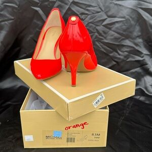 New Michael Kors pumps